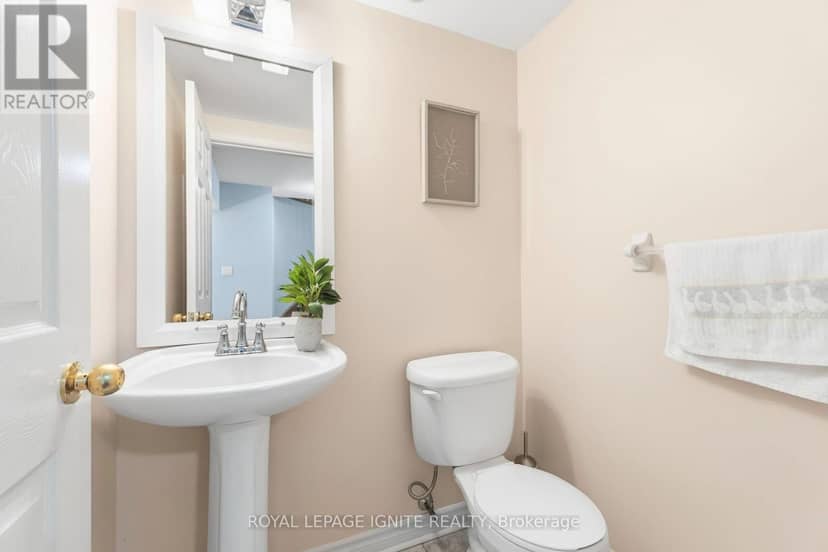 1523 Avonmore Square, Pickering, photo 8