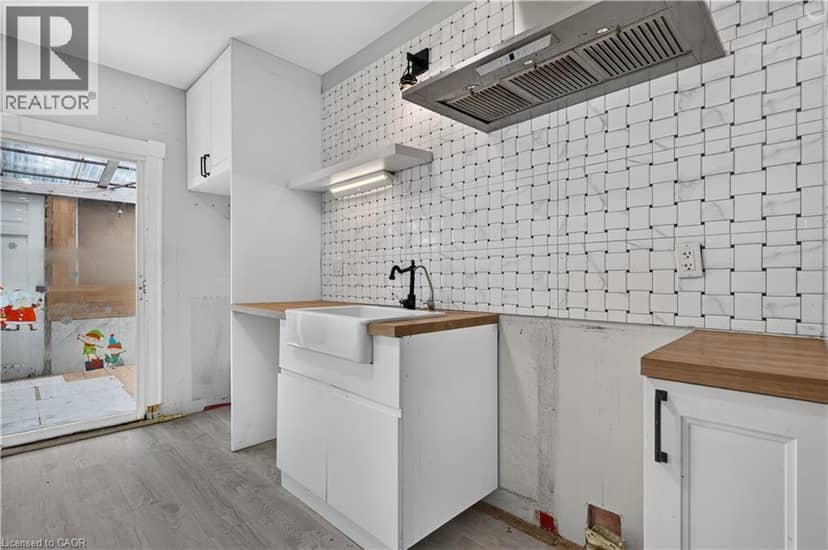 55 FRANCIS Street — photo 12 of 40