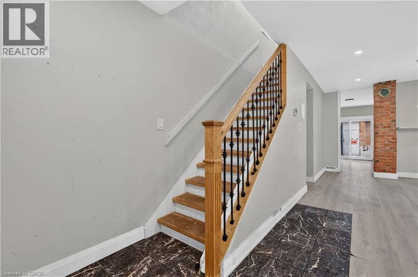 55 FRANCIS Street — photo 19 of 40