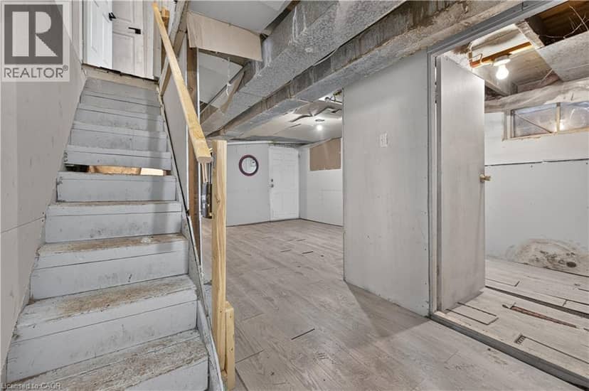 55 FRANCIS Street — photo 29 of 40