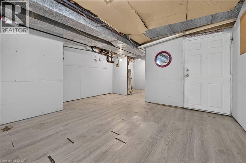 55 FRANCIS Street — photo 32 of 40