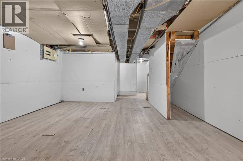 55 FRANCIS Street — photo 33 of 40