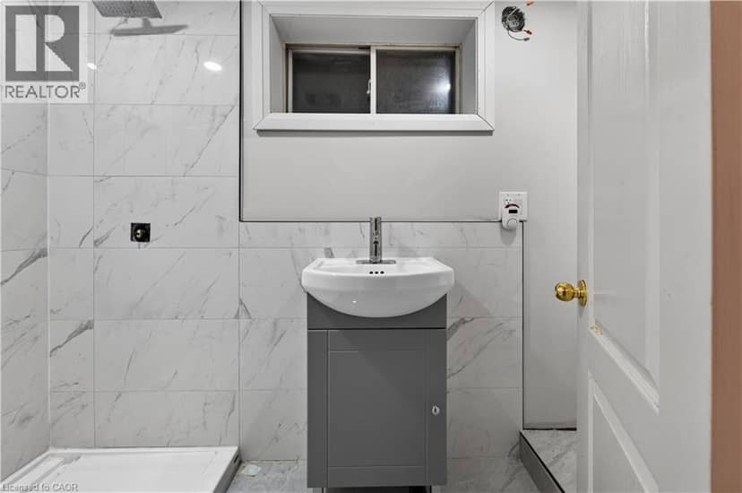55 FRANCIS Street — photo 36 of 40