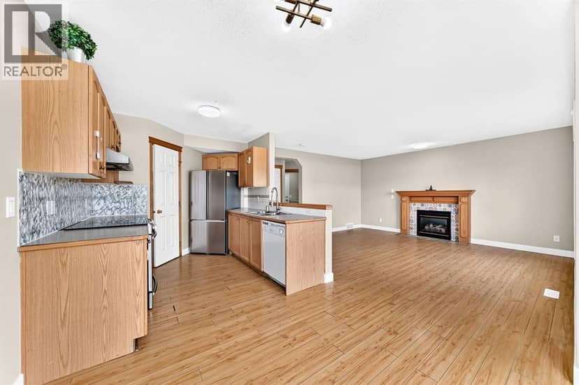 145 Martinvalley Crescent NE — photo 15 of 40