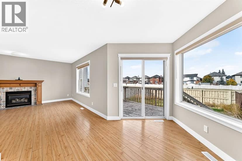 145 Martinvalley Crescent NE — photo 12 of 40