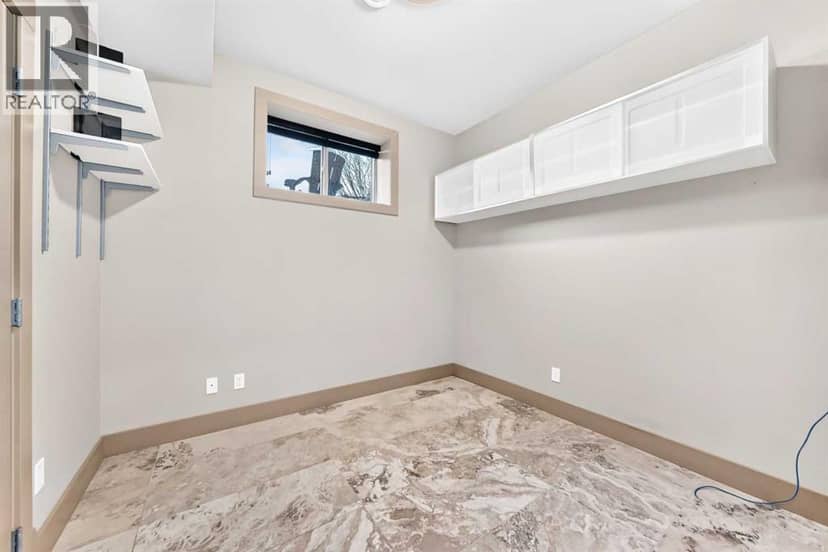 1031 19 Avenue SE — photo 38 of 40