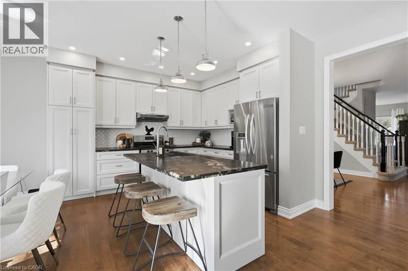 5230 ROME Crescent — photo 12 of 40