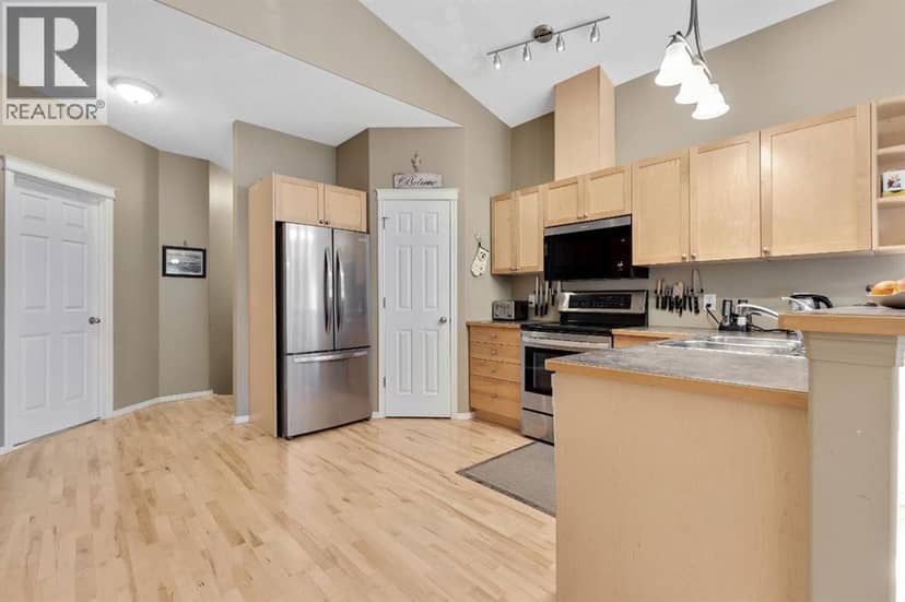 105 Willow Ridge Crescent SW, Diamond Valley, photo 5