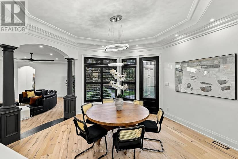134 Front Street E — photo 14 of 40