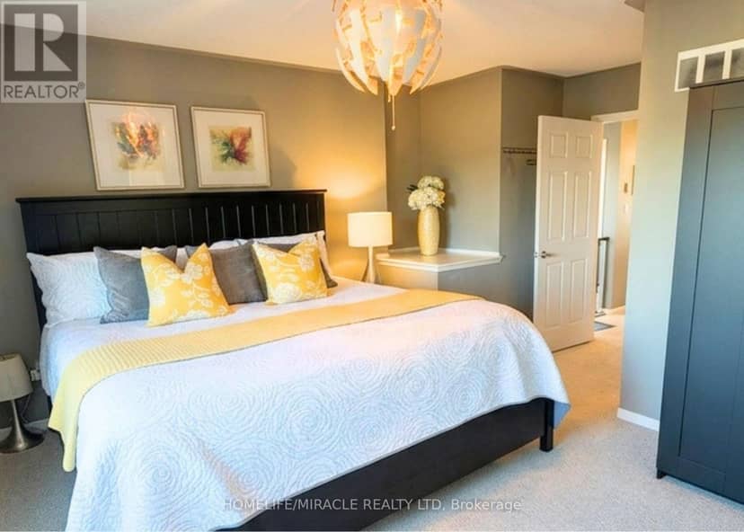 2 Martinworth Lane — photo 9 of 22