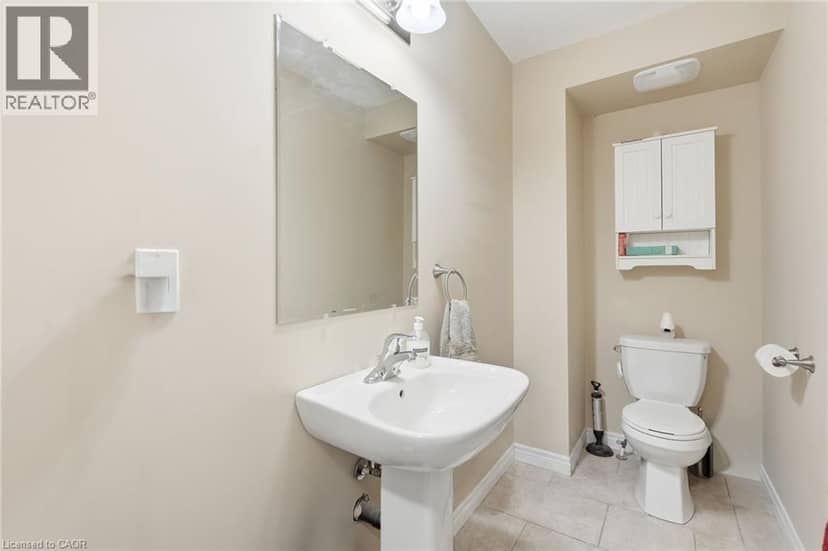 20 MCCONKEY Crescent Unit# 116 — photo 14 of 32