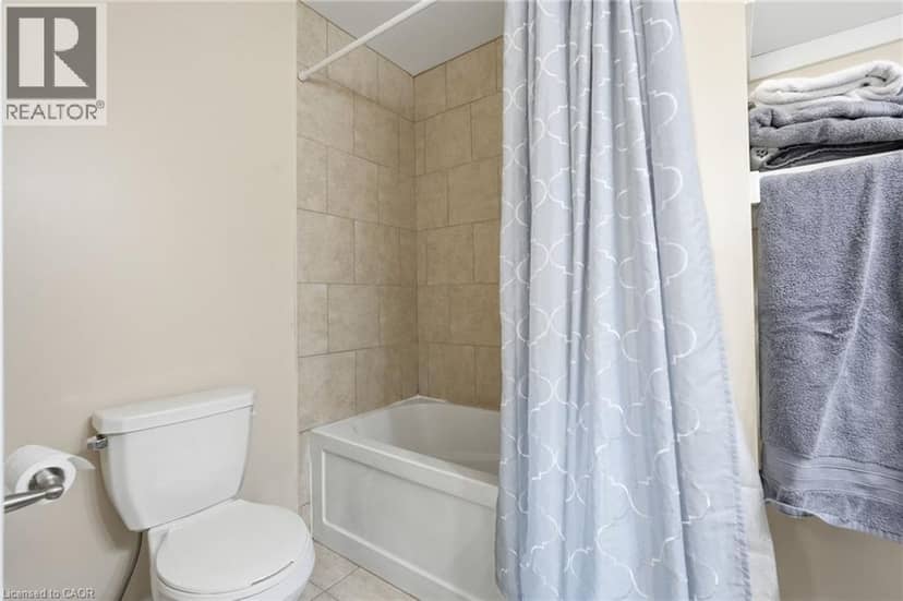 20 MCCONKEY Crescent Unit# 116 — photo 17 of 32