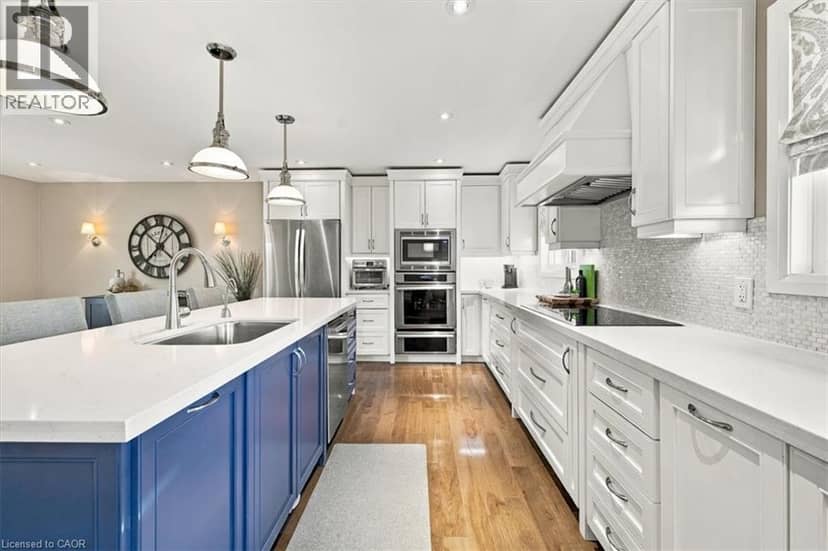 368 AURORA Crescent — photo 14 of 40