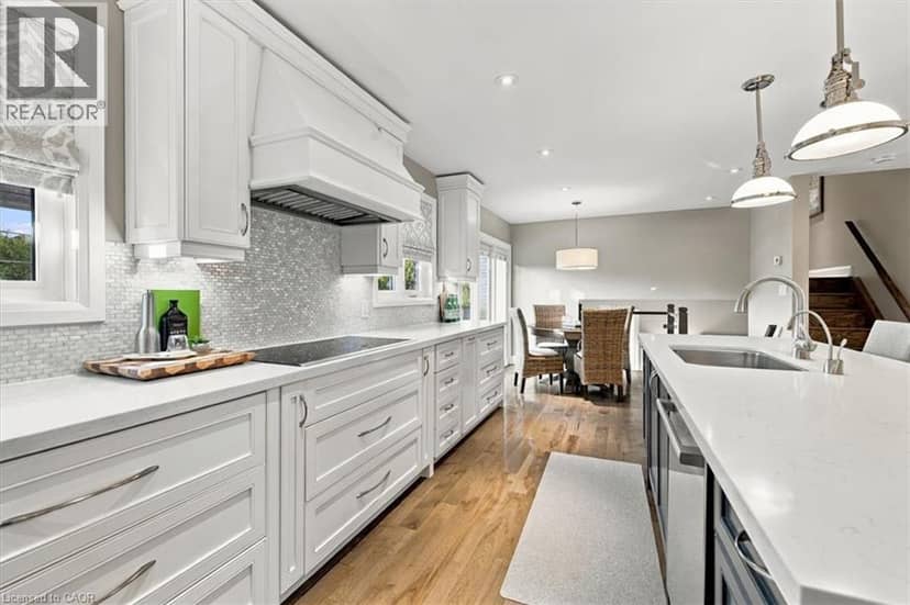368 AURORA Crescent — photo 15 of 40