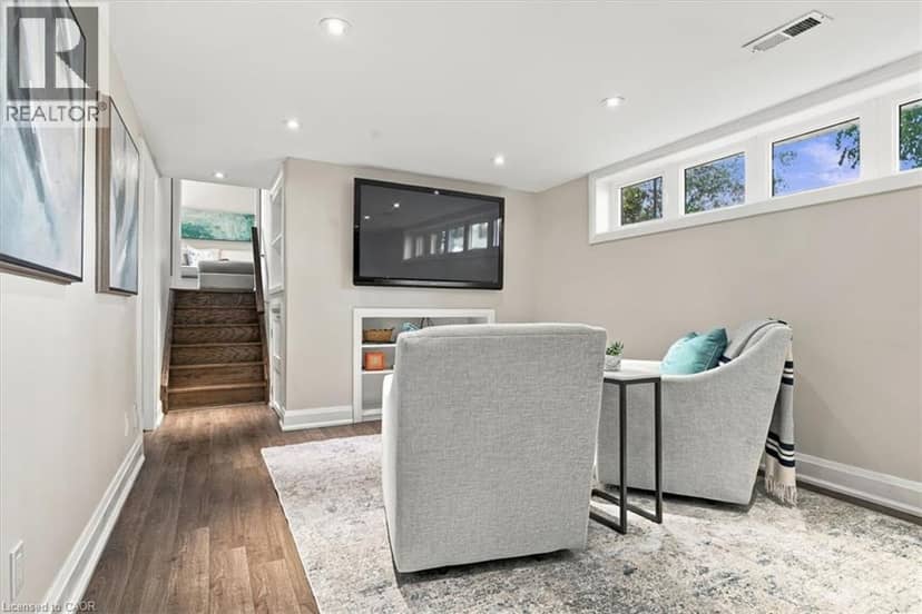 368 AURORA Crescent — photo 34 of 40