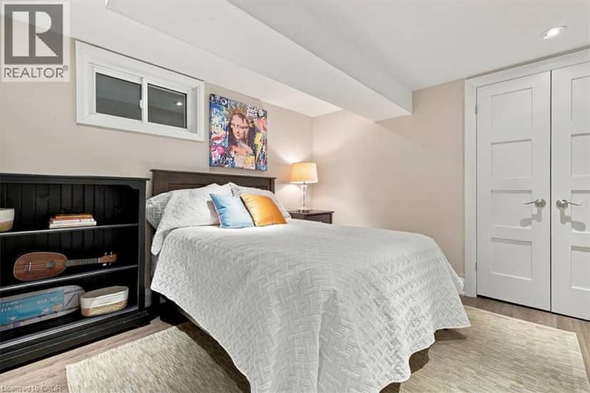 368 AURORA Crescent — photo 35 of 40