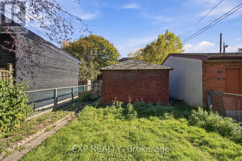 101 Beatrice Street — photo 24 of 24
