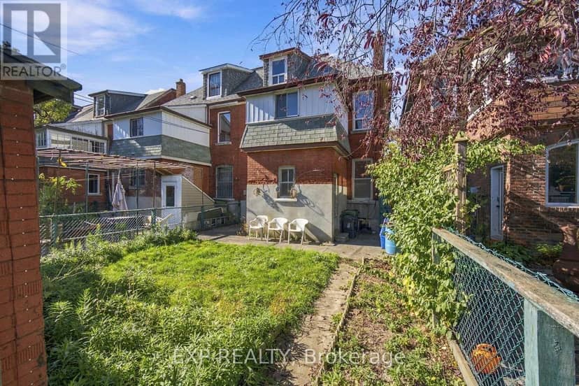101 Beatrice Street — photo 23 of 24