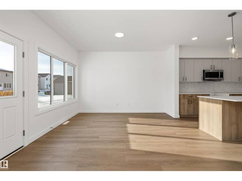 18855 29 AV NW — photo 17 of 40
