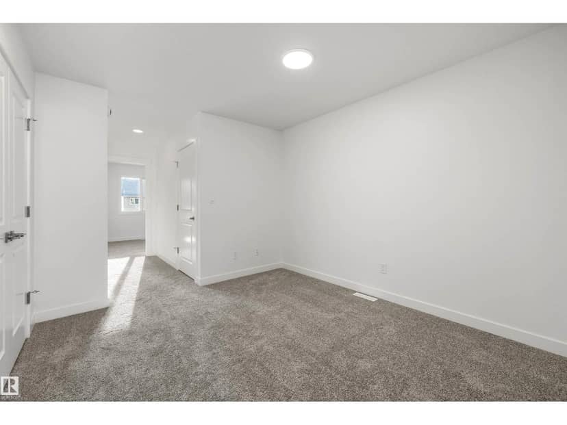 18855 29 AV NW — photo 25 of 40