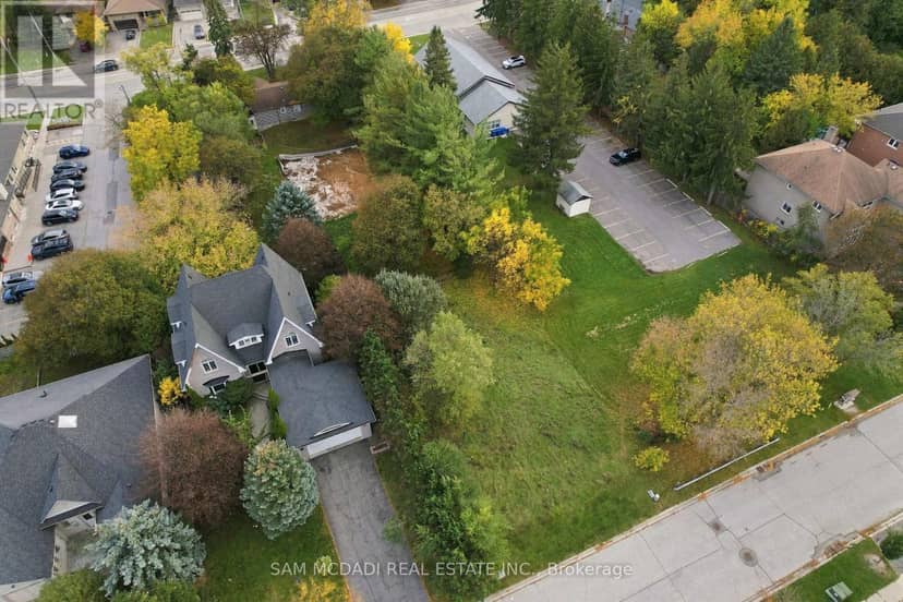 39 Cooperage Crescent, Richmond Hill, photo 4