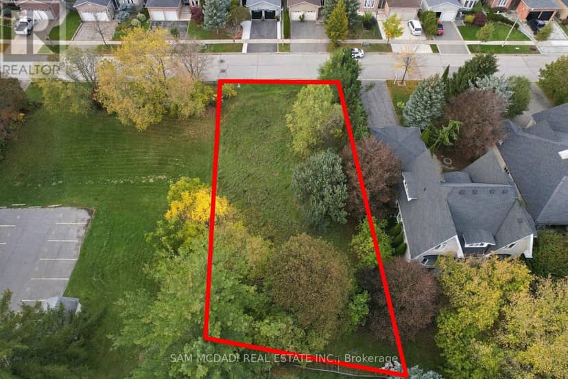 39 Cooperage Crescent, Richmond Hill, photo 8