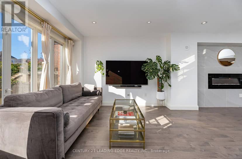 36 - 18 Clark Avenue, Vaughan, photo 4
