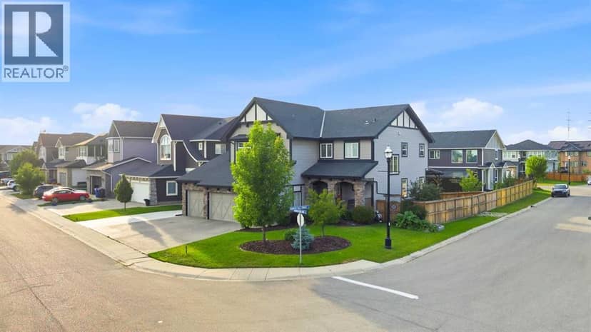 309 Rainbow Falls Way, Chestermere, photo 2