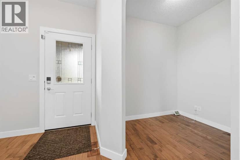 309 Rainbow Falls Way, Chestermere, photo 4