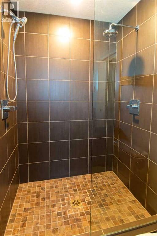 361 Capri Avenue NW — photo 28 of 40