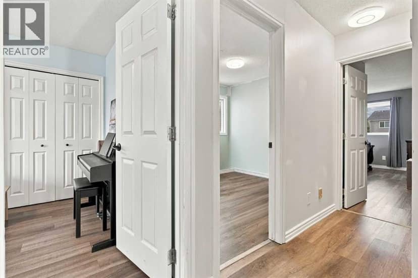 16 Mckenna Place SE — photo 17 of 40