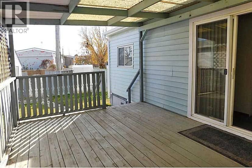 #8, 5853 4 Street W — photo 19 of 23
