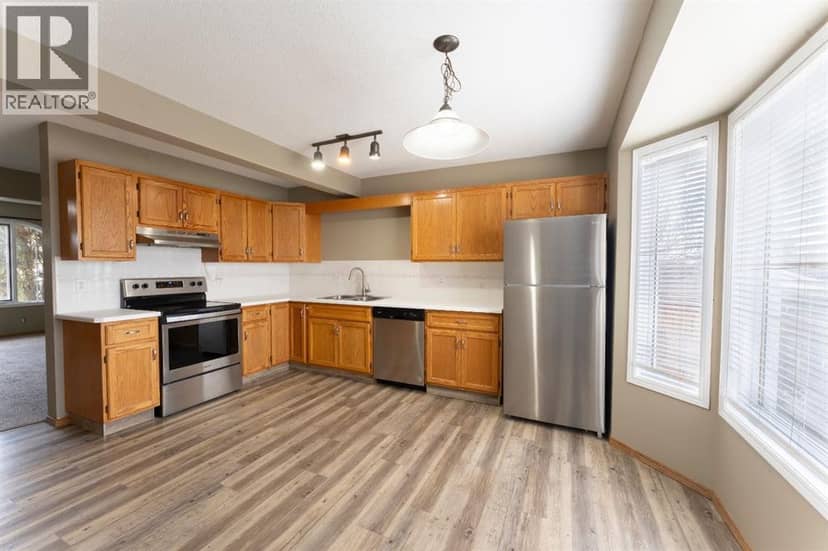 16 Davis Close — photo 18 of 24