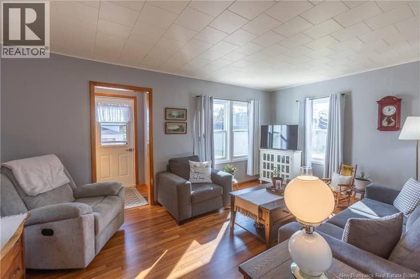 12 Pringle Street, Sackville, photo 8