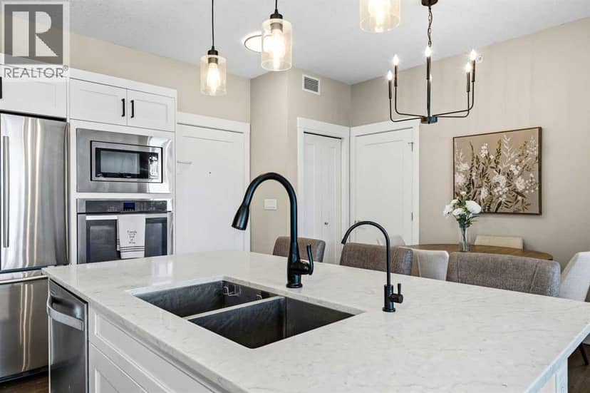 412, 10 Walgrove Walk SE, Calgary, photo 2