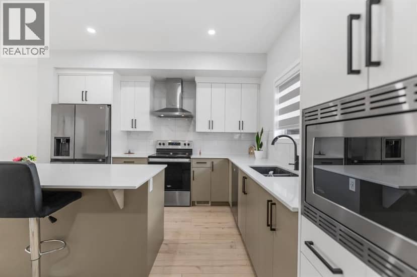 20 Corner Glen Avenue NE, Calgary, photo 6