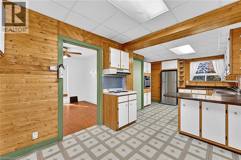 190 WINEWOOD Avenue — photo 19 of 40