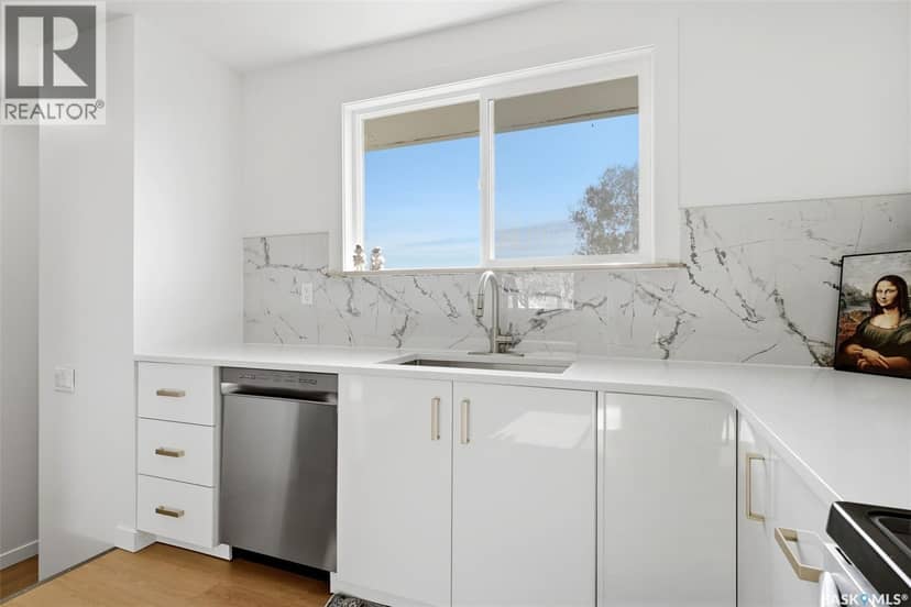 174 Trudelle CRESCENT — photo 10 of 36