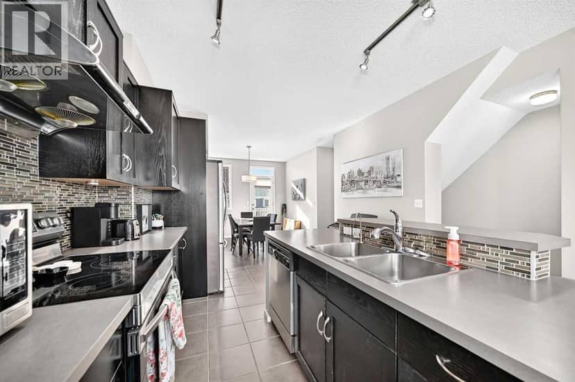 1701, 125 Panatella Way NW — photo 13 of 40