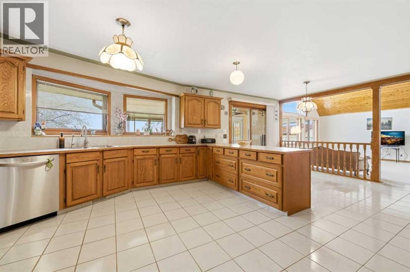 230094 Range Road 285 — photo 10 of 40