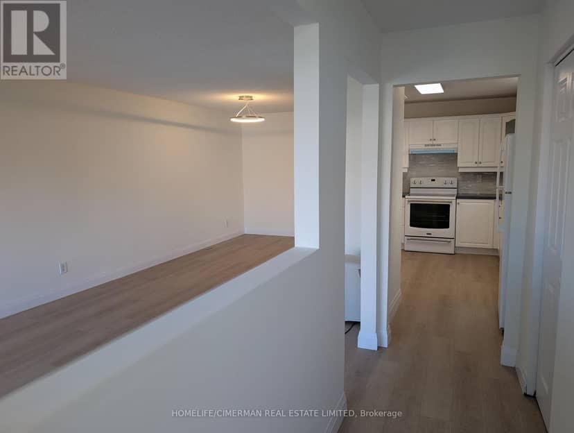 202 Durham Street, Oshawa, photo 2