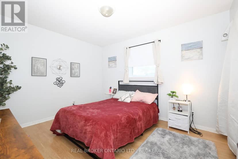 406 Dominion Street S — photo 16 of 35