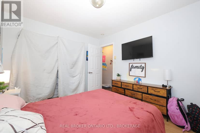 406 Dominion Street S — photo 18 of 35