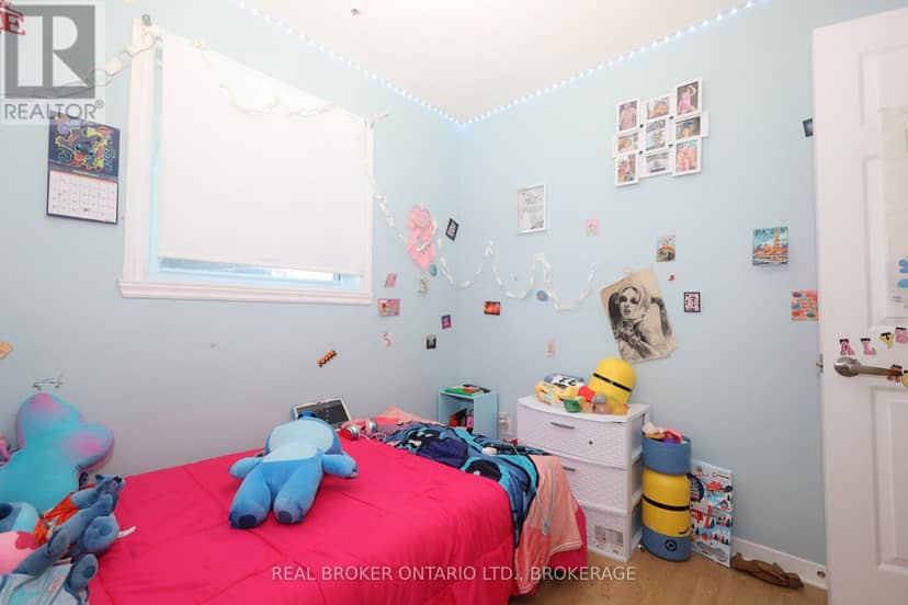 406 Dominion Street S — photo 22 of 35