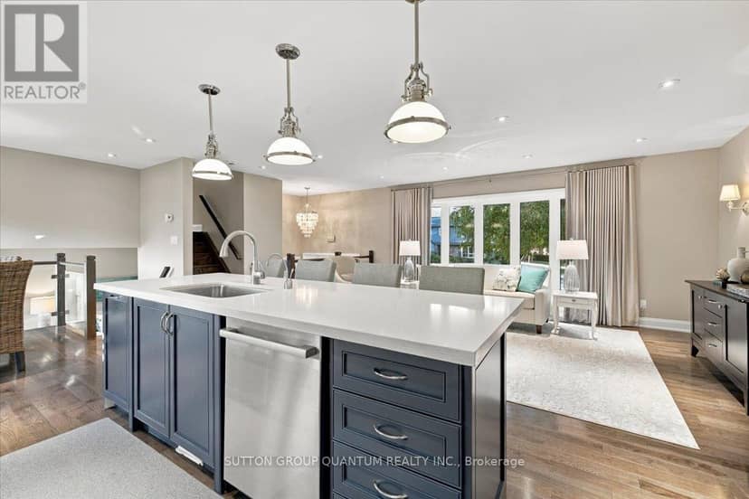368 Aurora Crescent — photo 16 of 40