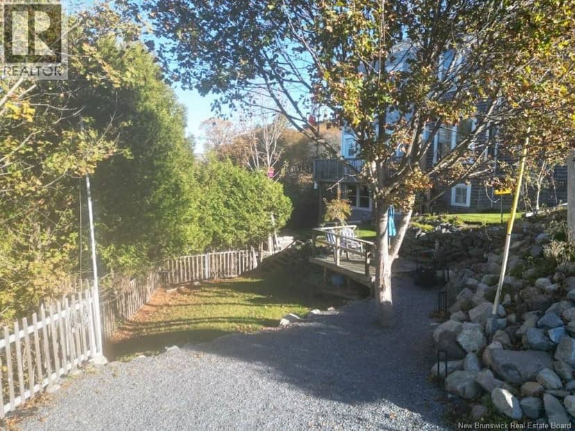 27 Victoria Lane — photo 9 of 39