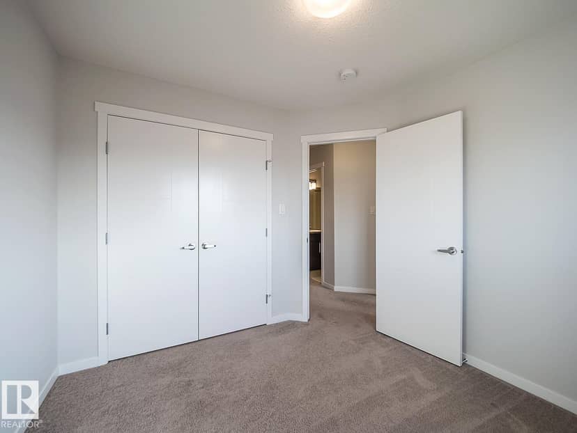 2211 16 AV NW — photo 30 of 40