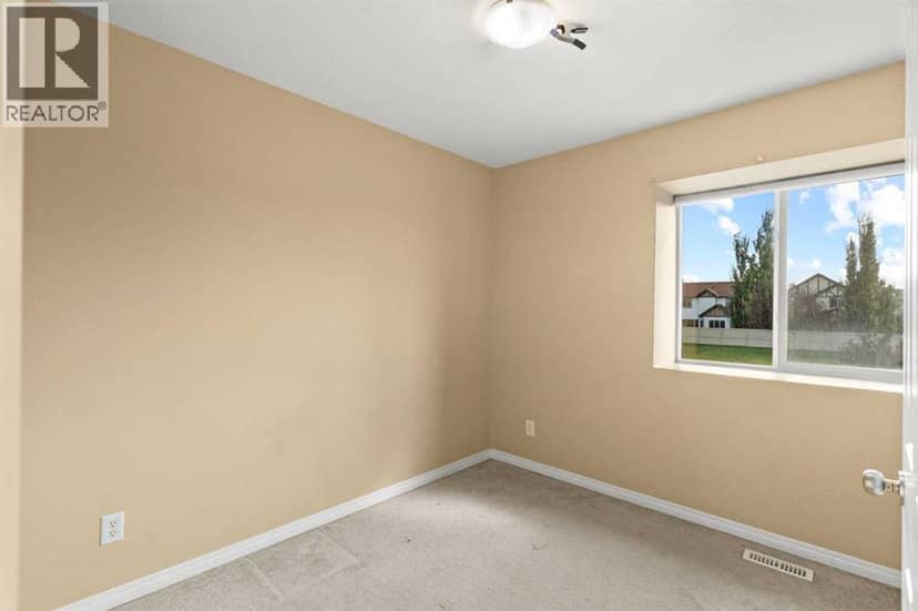 904, 703 Luxstone Square SW — photo 19 of 27