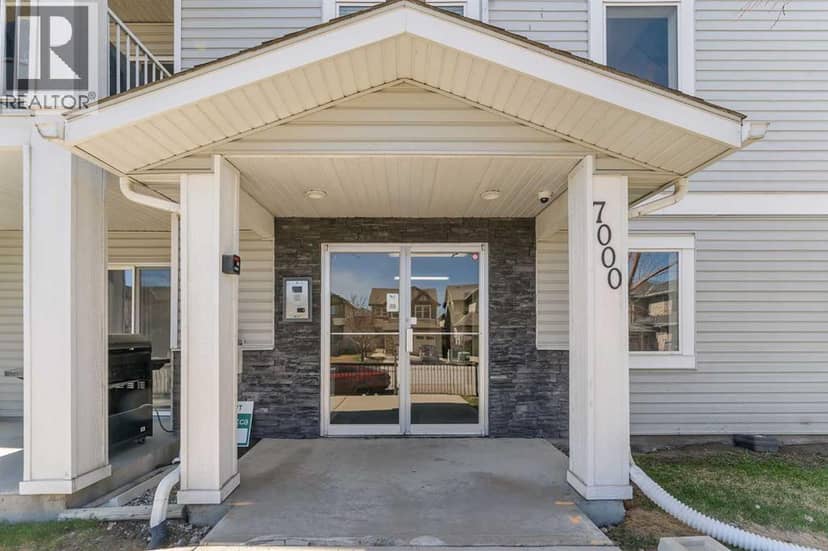 106, 7106 Valleyview Park SE, Calgary, photo 3