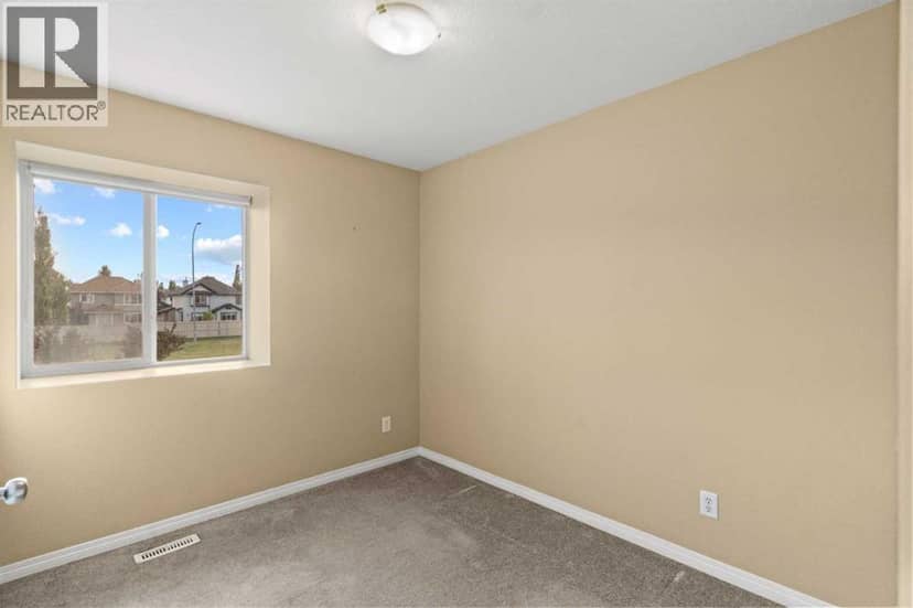904, 703 Luxstone Square SW — photo 17 of 27